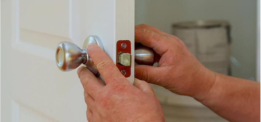 AAA Locksmiths For lock Replacement in Turlock, California